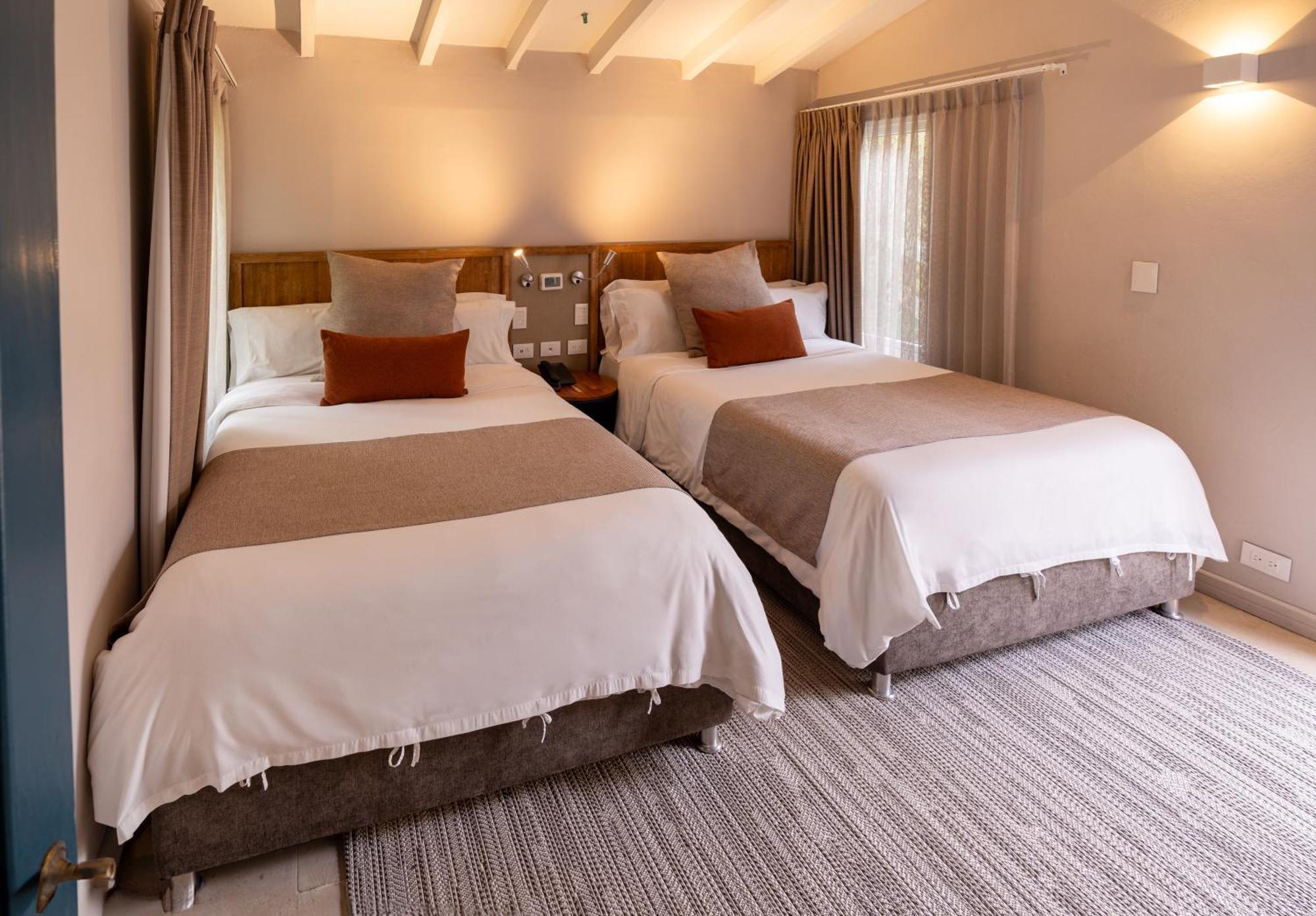 ホテル Termales El Otono La Enea エクステリア 写真 A room at the hotel